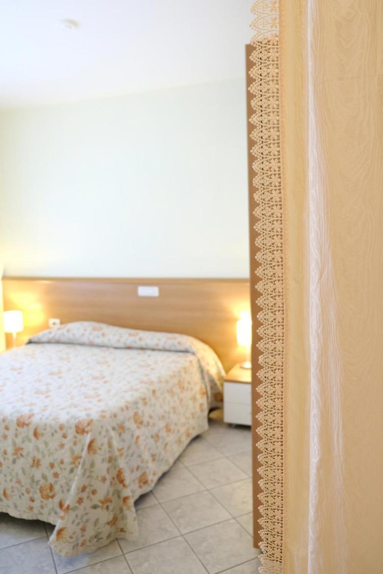Residenza Carracci Apart otel Bolonya Dış mekan fotoğraf